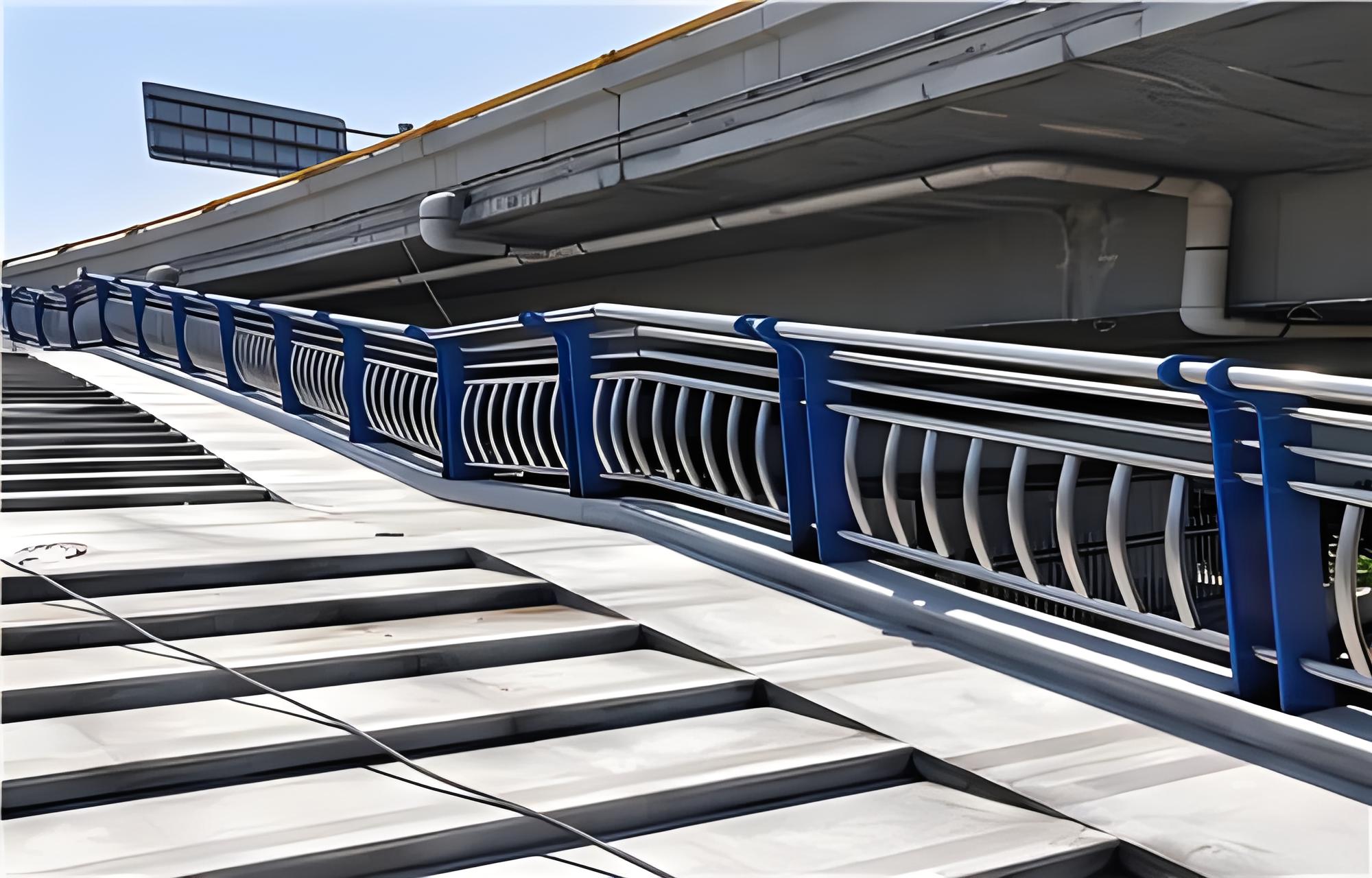 黄山不锈钢桥梁护栏维护方案：确保安全，延长使用寿命